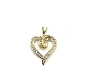 1/3 Ctw Open Heart Diamond Pendant