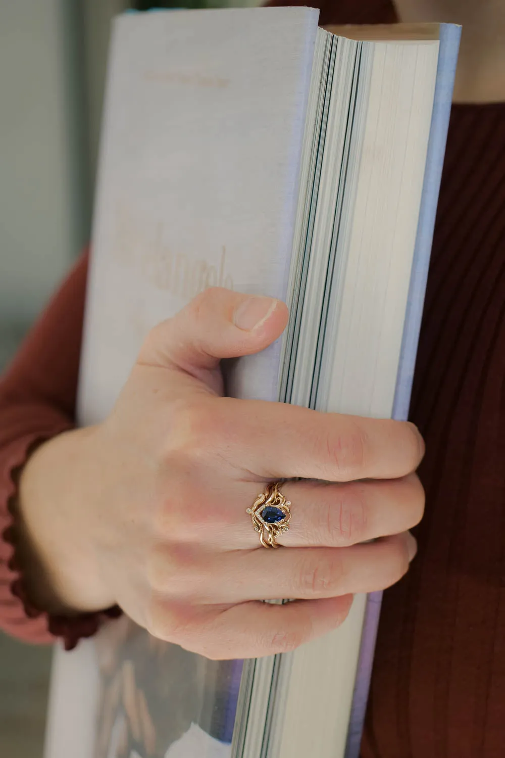 Art nouveau bridal ring set with lab sapphire / Lida small