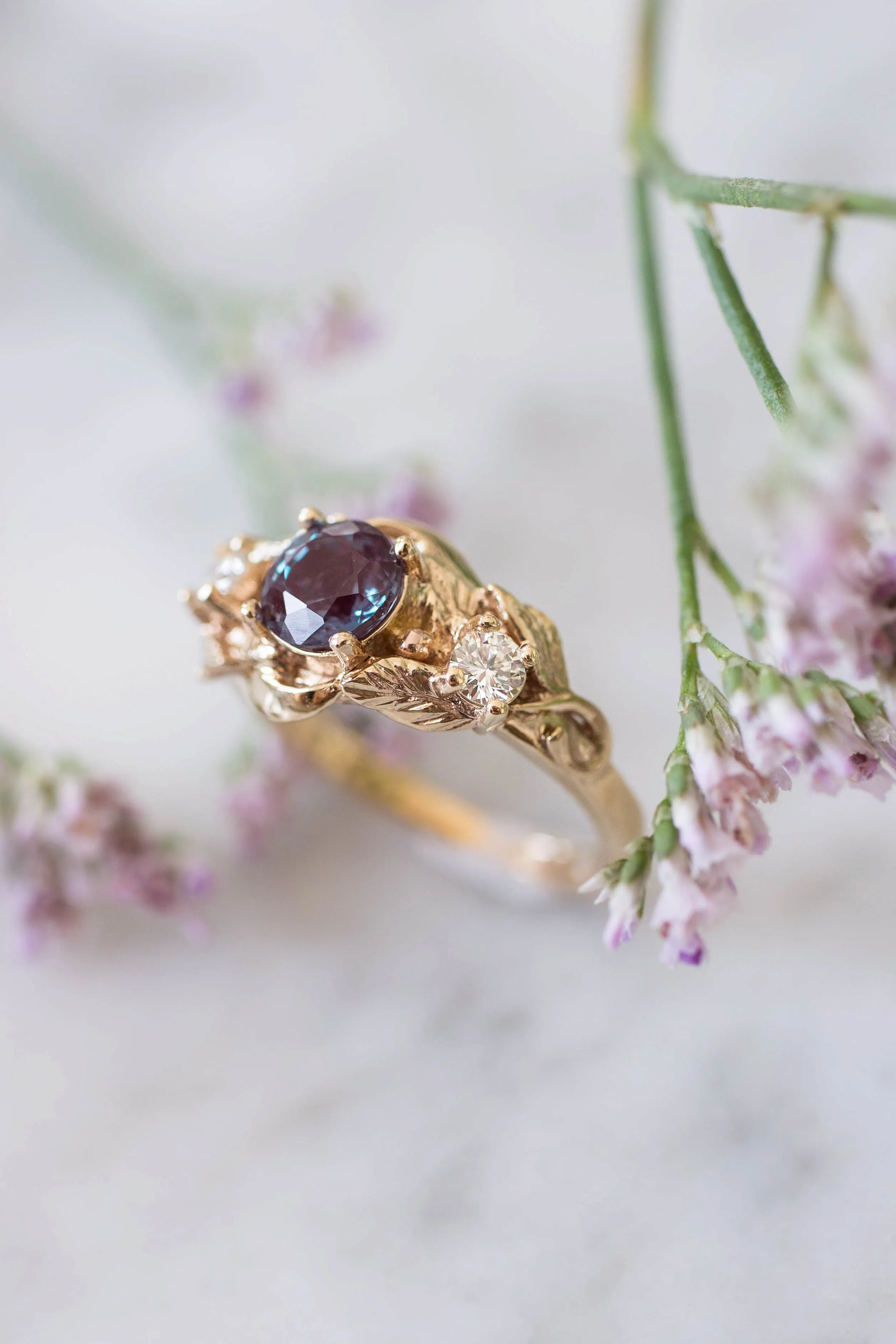 Azalea | custom ring setting, three gemstones ring, 6 mm central, 2.5 mm sides