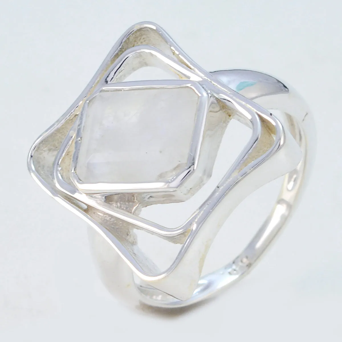 Captivating Gem Rainbow Moonstone Solid Silver Ring Gypsy Jewelry