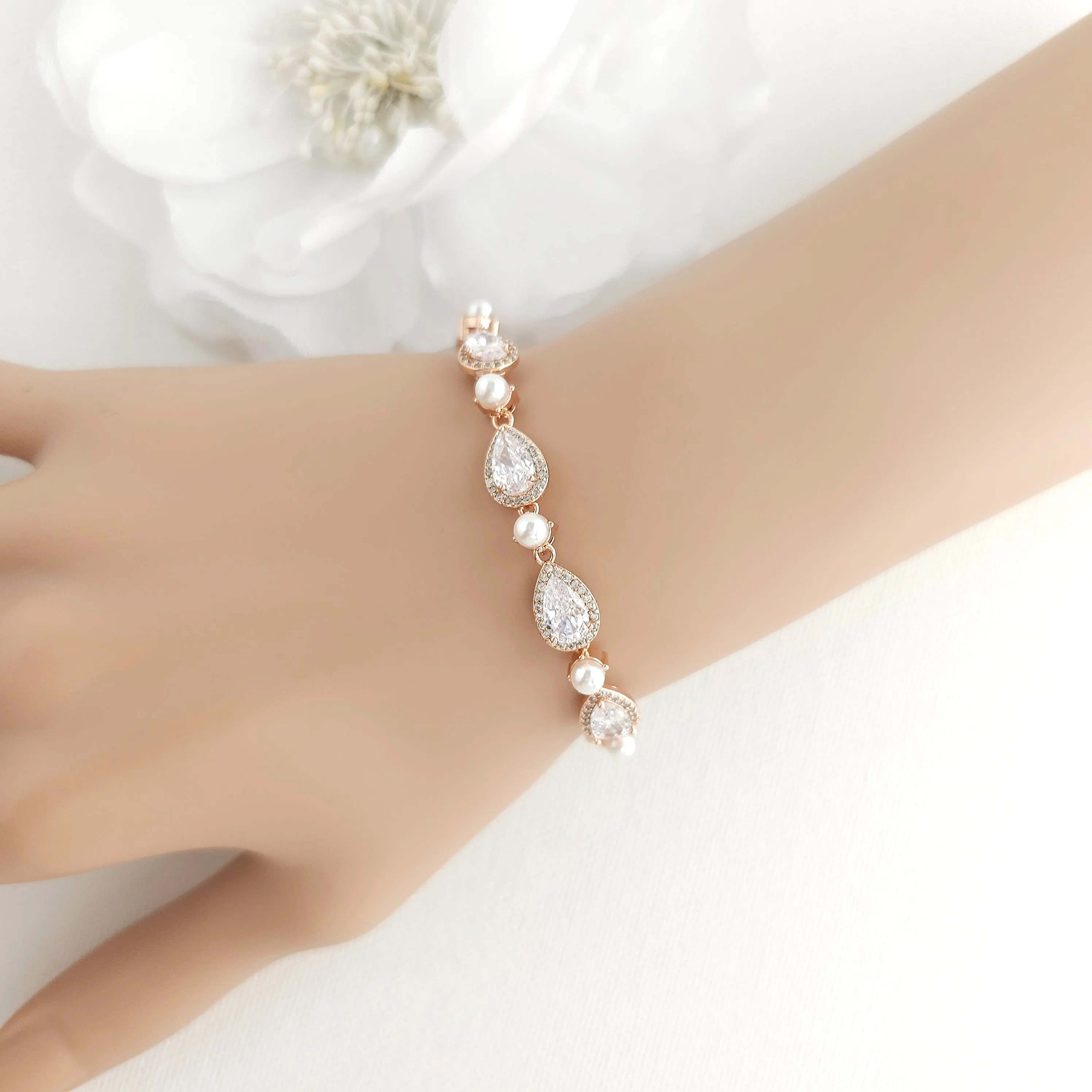 Silver Bracelet with Pearls-Emma