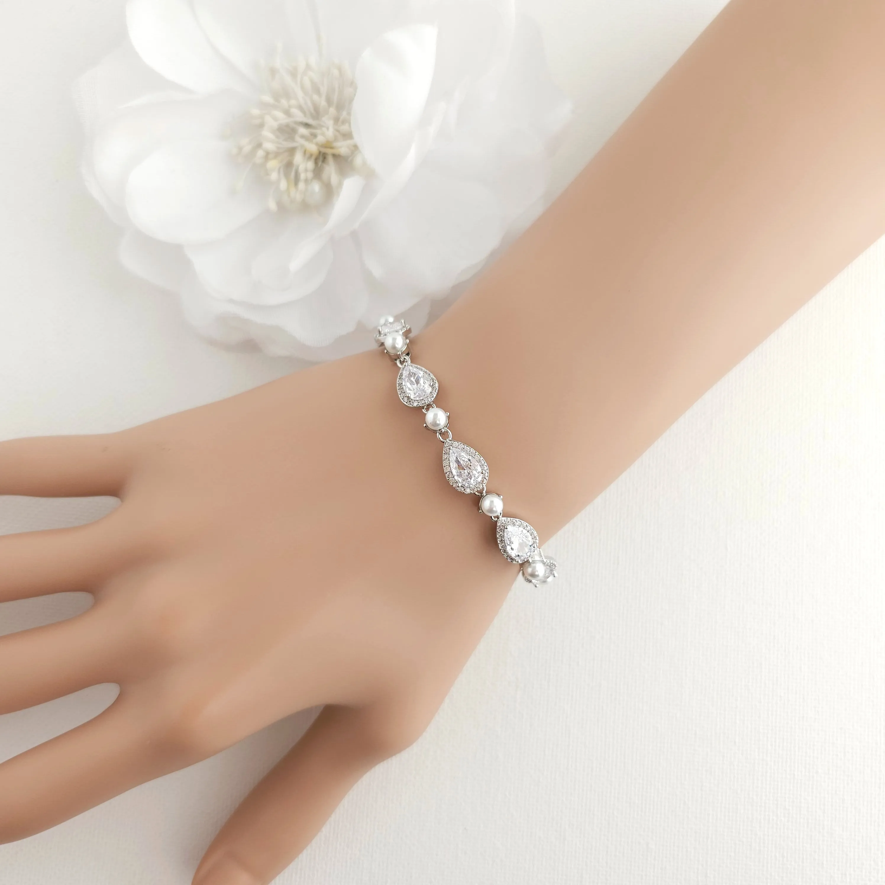 Silver Bracelet with Pearls-Emma