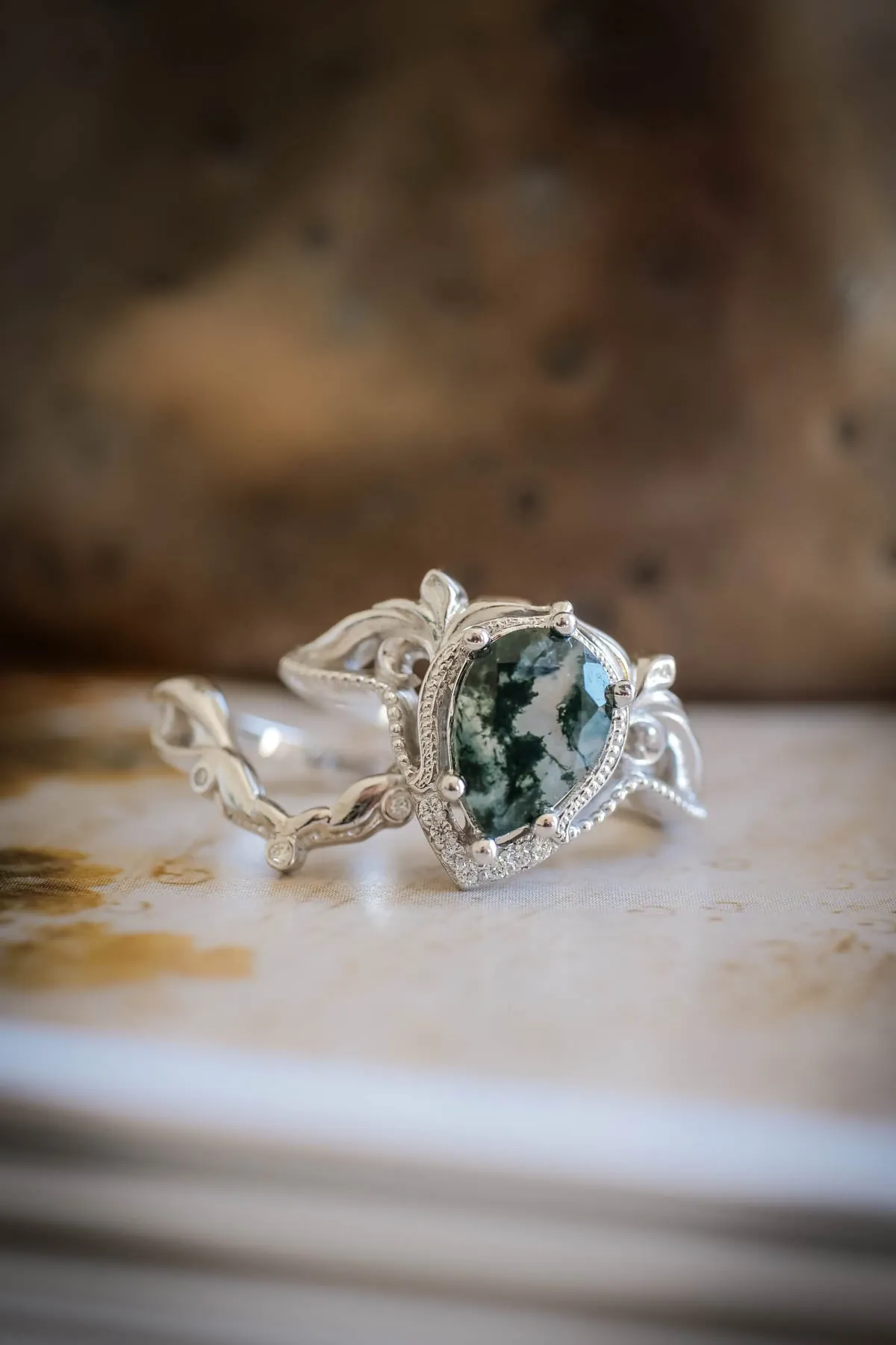 Unique moss agate bridal ring set, alternative engagement ring set / Lida